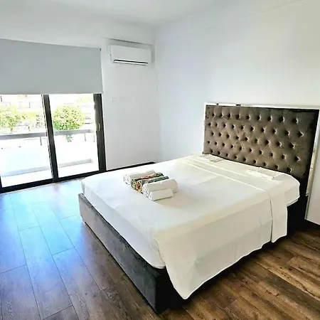 Appartamento Germasogeia Trendy